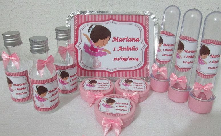 Kit de festa bailarina por R$45 na <a href="http://www.elo7.com.br/kit-festa-bailarina-1-40-pecas/dp/474F4E#hsn=0&df=d&uso=d&smk=0&pso=up&osbt=b-o&srq=1&sv=0" target="blank_">Elo 7</a>