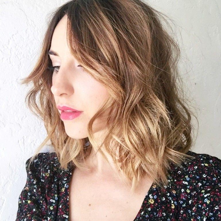 Foto: Reprodução / <a href="http://hellotobeauty.com/short-wavy-hair-tutorial/" target="_blank">Hello to Beauty</a>