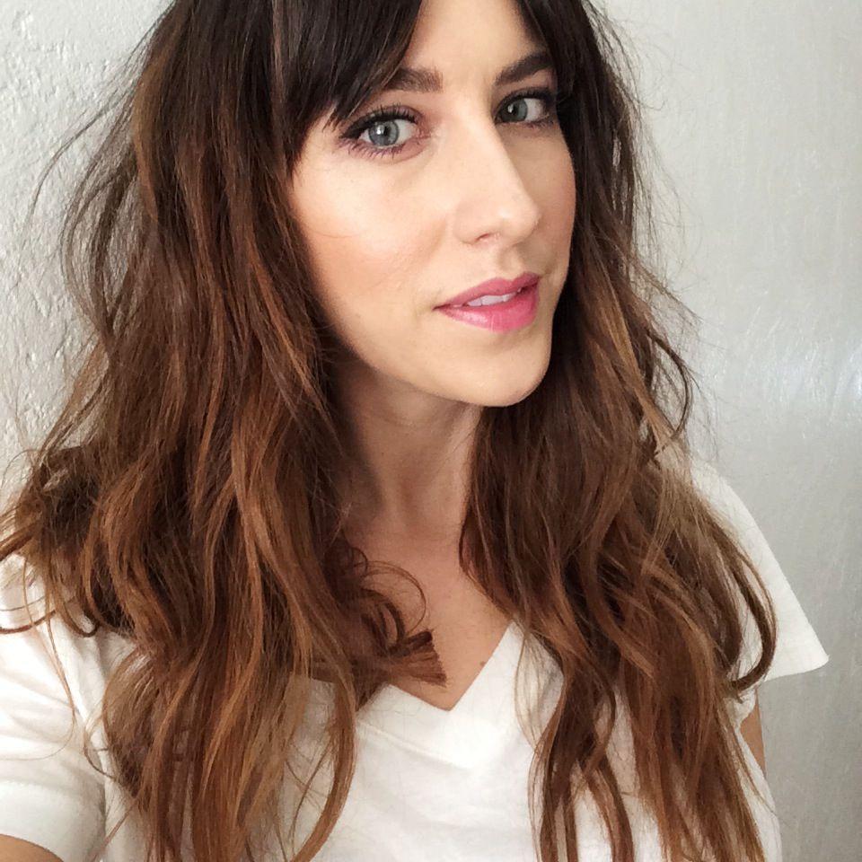 Foto: Reprodução / <a href="http://hellotobeauty.com/4-bobby-pins-second-day-hair-magic/" target="_blank">Hello to Beauty</a>