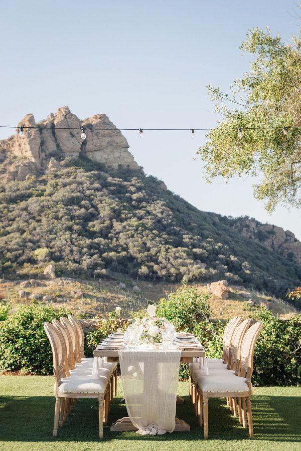 Foto: Reprodução / <a href="http://www.stylemepretty.com/2015/09/28/romantic-malibu-vineyard-wedding/" target="_blank">Style me pretty</a>