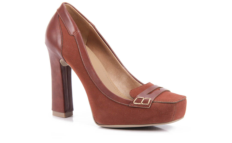 Mocasín con Lara salto por R $ 69.90 en la pasarela
