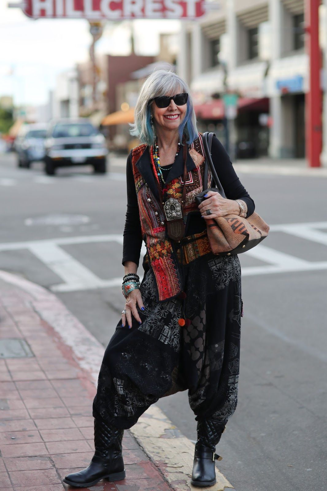 Foto: Reprodução / <a href="http://advancedstyle.blogspot.com.br/2015/02/heading-to-japan.html" target="_blank">Advanced Style</a>