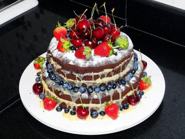 Foto: Reprodução / <a href="http://www.gosteieagora.com/2013/08/16/como-fazer-o-naked-cake-bolo-rustico/" target="_blank">Gostei e agora?</a>