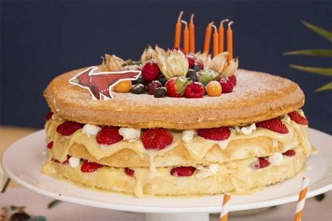 Foto: Reprodução / <a href="http://www.ladecasa.blog.br/naked-cake/" target="_blank">Lá de Casa</a>