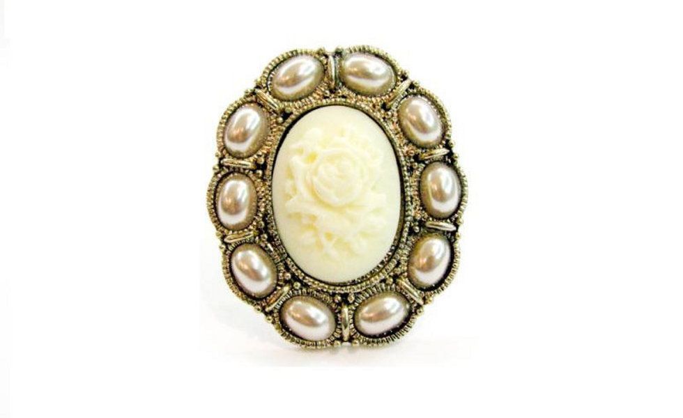 Disponível no site prazamigas.tanlup.com. Preço: R$25.