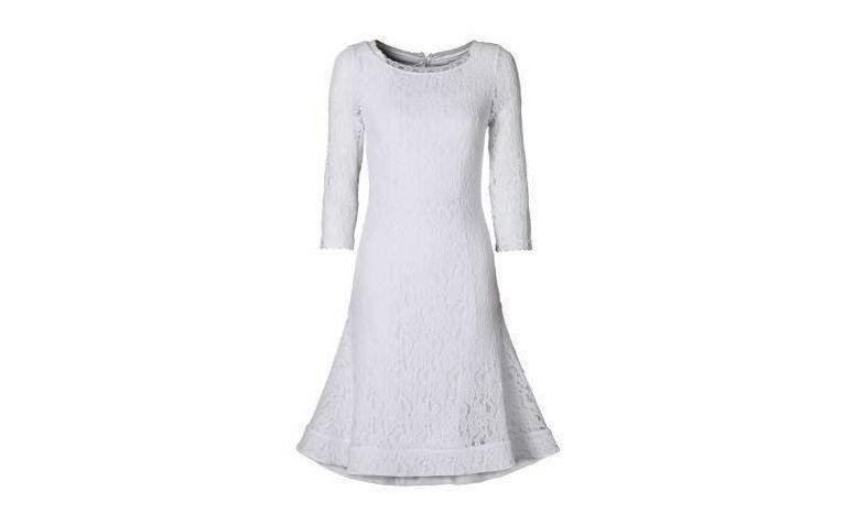 Posthaus에서 R $ 199 검은 넥타이에 대한 짧은 레이스 드레스