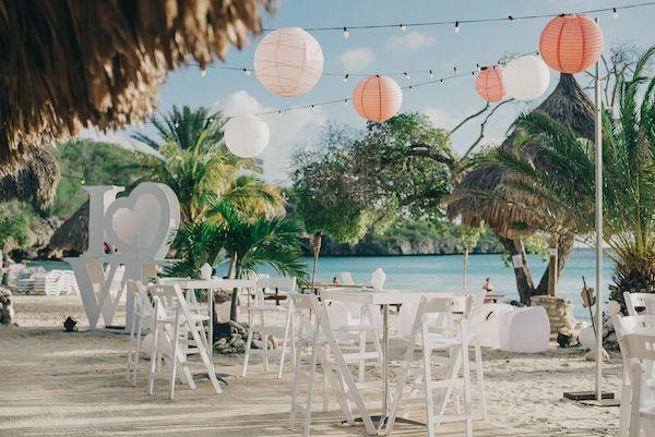 Photo: Main semula / Pengantin berpakaian