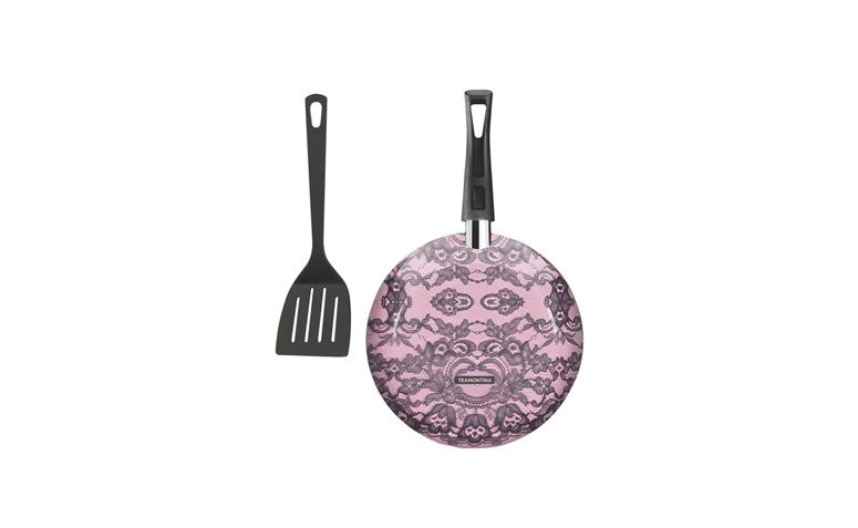 Frigideira Antiaderente Viva Cor Tramontina por R$59,22 na <a href="http://lacasamontina.produto.rakuten.com.br/frigideira-antiaderente-24-cm-viva-cor-tramontina-20156624.aspx" rel="nofollow" target="blank_">Rakuten</a>