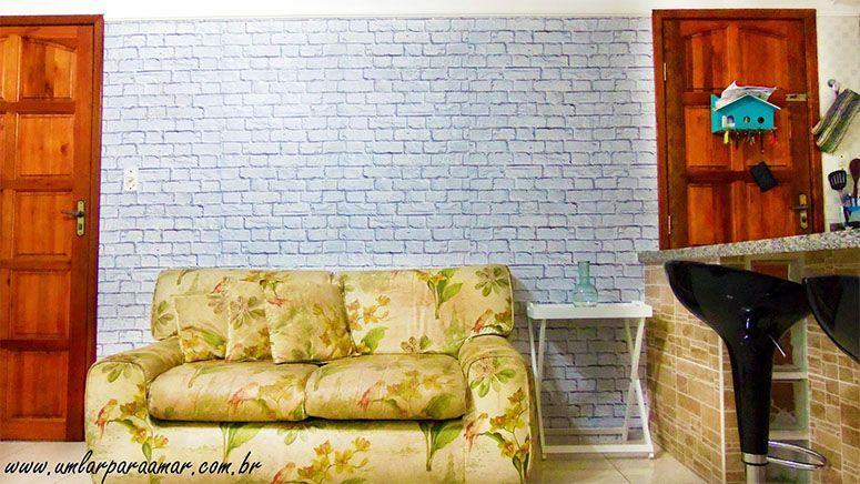Foto: Reprodução / <a href="http://www.umlarparaamar.com.br/2014/11/como-aplicar-papel-de-parede-adesivo.html" target="_blank">Um Lar Para Amar</a>