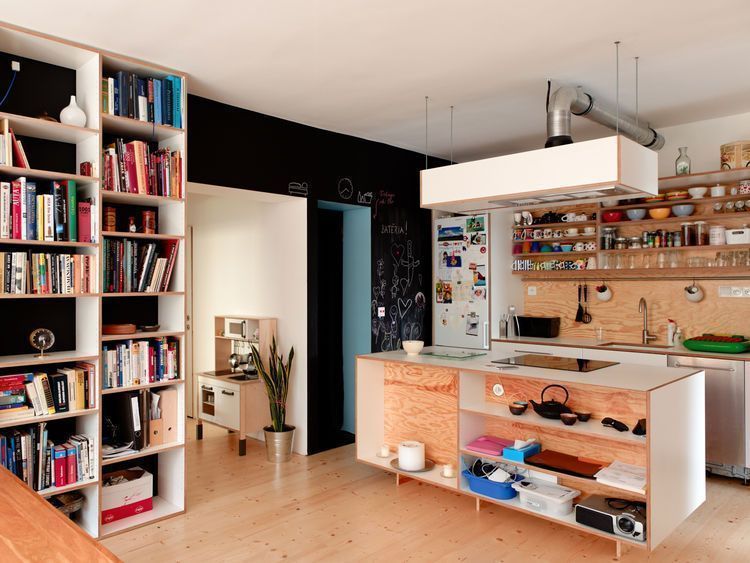 Photo: Main semula / Dwell