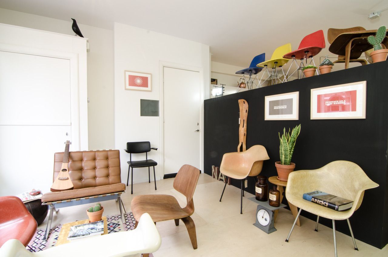 Photo: Main semula / Standard Studio