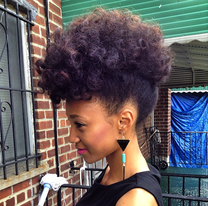 Foto: Reprodução / <a href="http://blackgirllonghair.com/2013/12/nicollette-transitioning-natural-hair-style-icon/" target="_blank">Black girl long hair</a>