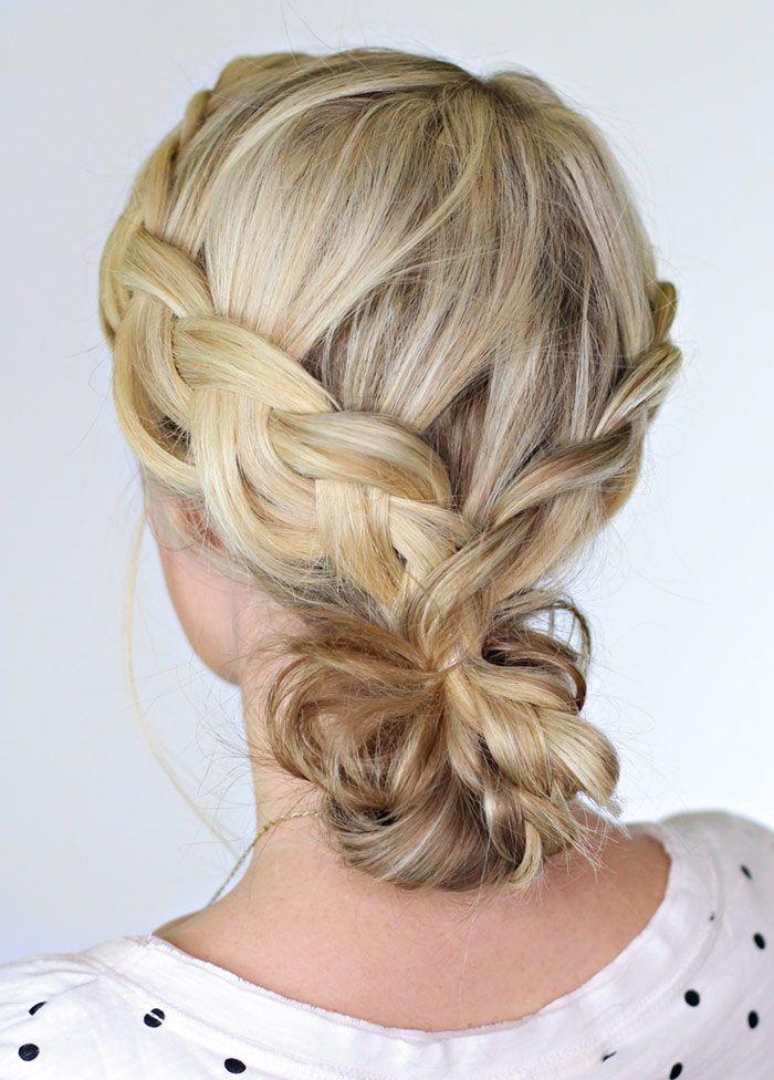 Foto: Reprodução / <a href="http://www.twistmepretty.com/2014/04/braided-bun-day-22.html" target="_blank">Twist Me Pretty</a>