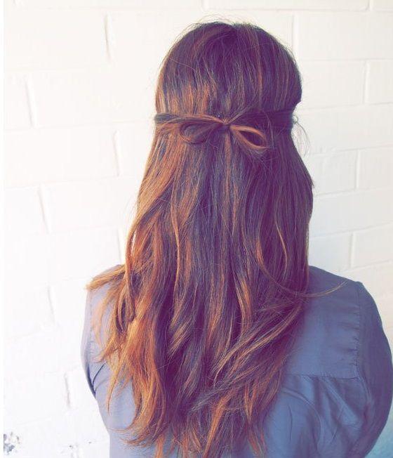 Foto: Reprodução / <a href="https://weseerainbows.wordpress.com/2012/05/04/find-me-here-wedo-a-hair-bow-for-benefit-cosmetics/" target="_blank">We See Rainbows</a>