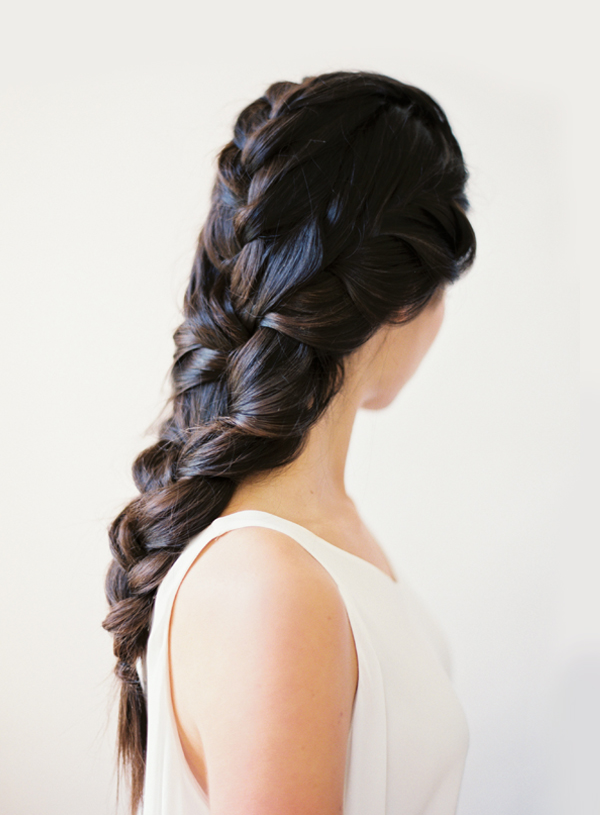 Foto: Reprodução / <a href="http://www.oncewed.com/diy/diy-interwoven-3-strand-braid/" target="_blank">Once Wed</a>