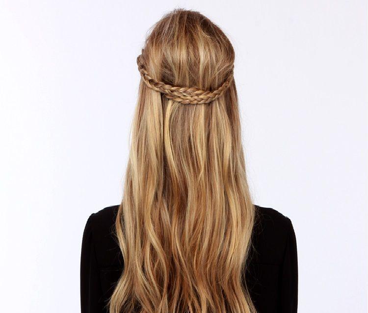Foto: Reprodução / <a href="http://blog.lulus.com/beauty/lulus-how-to-game-of-thrones-braid-tutorial/" target="_blank">Lulu's</a>