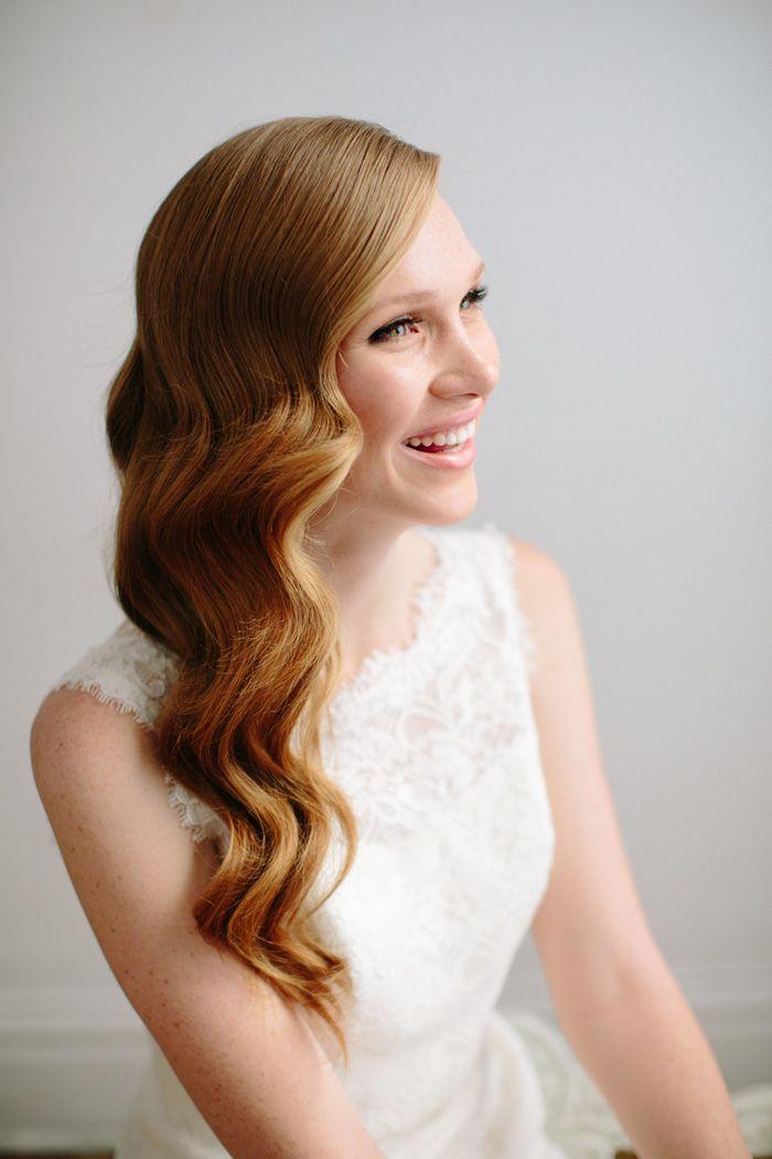 Foto: Reprodução / <a href="http://www.greylikesweddings.com/the-archive/wedding-dress-beauty-fashion/hollywood-waves-diy-hair-tutorial/" target="_blank">Grey likes Wedddings</a>