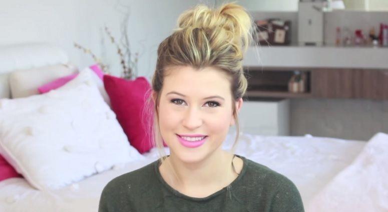 Foto: Reprodução / <a href="http://niinasecrets.com.br/2014/coque-baguncado-facil-e-rapido/" target="_blank">Blog da Niina Secrets</a>