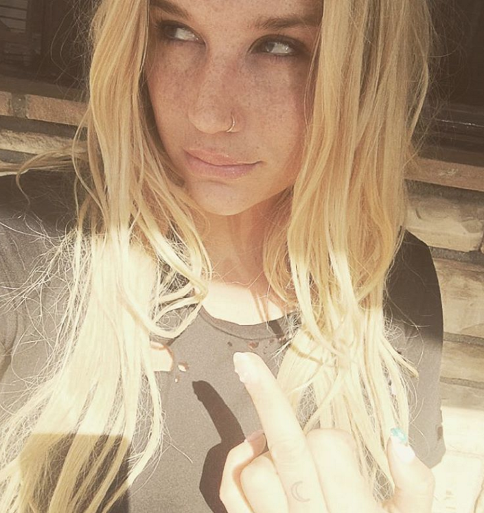 Foto: Reprodução / <a href="http://www.instagram.com/iiswhoiis/"> Kesha</a>