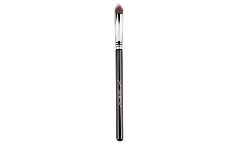 <a href="http://sigma-beauty.7eer.net/c/123232/146780/2835?u=http%3A%2F%2Fwww.sigmabeauty.com%2F3DHD_Precision_p%2F3dp.htm" target="_blank">3DHD Precision</a> por US$19