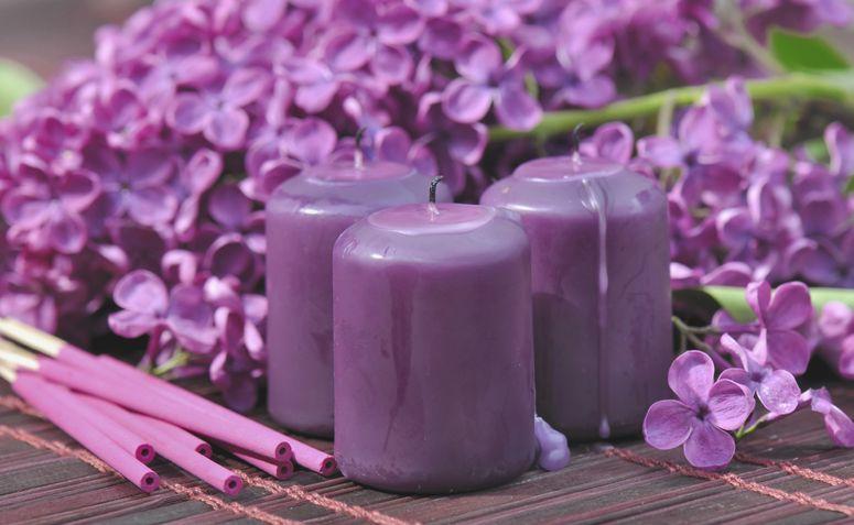 Qualquer objeto aromatizado para o lar pode ser um desastre como presente e muito frequentemente eles tem cheiro de “velório” ou um outro cheiro ruim qualquer.
