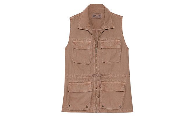 Colete sarja Mandi por R$219 na <a href="http://www.oqvestir.com.br/colete-sarja-osaka-26479.aspx/p" target="blank_">Oqvestir</a>