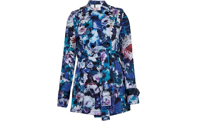 Trenssi kukkainen Colcci R $ 228,99 vuonna Dafiti