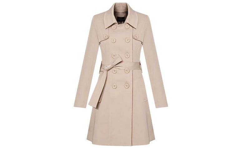 Beige trenssi Vãnews R $ 638 Capitollium