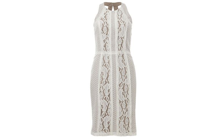 Vestido de renda curto branco Skunk por R$598 na <a href="http://www.e-closet.com.br/vestido/vestido-midi-new-glam-renda-skunk-31751.html#" target="blank_">E- Closet</a>