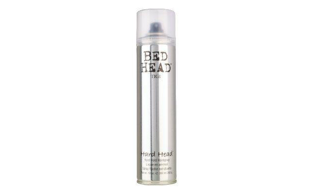 Bed Head Hard Hold por R$104 na <a href="http://www.sephora.com.br/tigi-haircare/cabelos/finalizador/spray-fixador-bed-head---hard-hold-hairspray-8059" target="_blank">Sephora</a>
