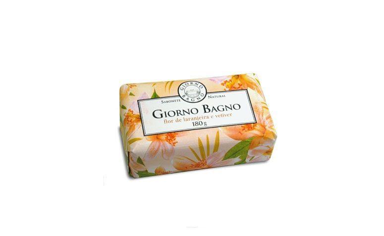 Sabonete Giorno Bagno com lichia por R$17,96 na <a href="http://www.mundoaroma.com.br/sabonete-giorno-bagno?fragrancia=145" target="blank_">Mundo Aroma</a>