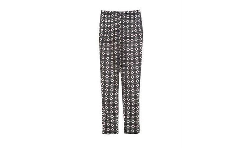 Calça pantalona estampada por R$75,90 na <a href="http://www.riachuelo.com.br/produto/outono-inverno/pool/feminino/calcas/calca/4248" target="blank_">Riachuelo</a>