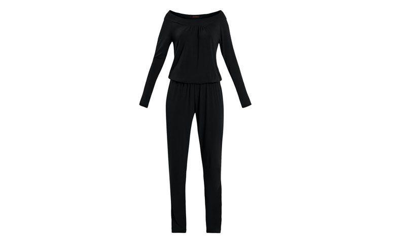 Macacão de malha por R$89,99 na <a href="http://ad.zanox.com/ppc/?29470443C69044588&ULP=[[http://www.posthaus.com.br/moda/macacao-decote-canoa-preto_art176979.html?utm_source=zanox&utm_medium=afiliados&utm_campaign=deeplink]]" target="blank_">Posthaus</a>