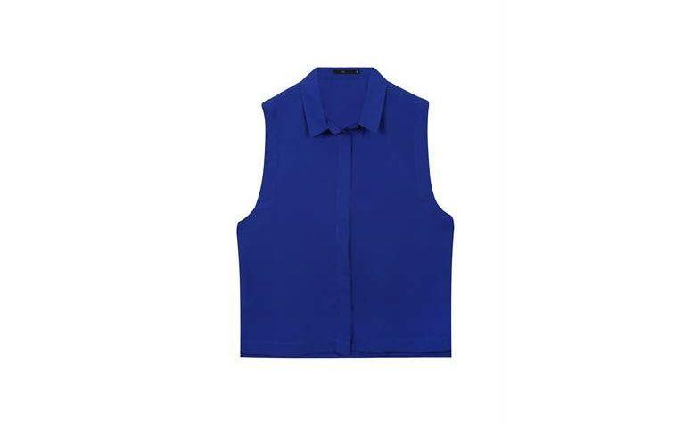 Camisa sem mangas por R$39,90 na <a href="http://www.riachuelo.com.br/produto/dia-das-maes/pool/feminino/camisas/camisa-azul/5466" target="blank_">Riachuelo</a>