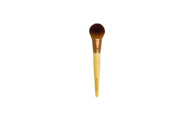 Pincel de Blush Ecotools por R$27,90 na <a href="http://konadbrasil.com/blush-brush.html" target="blank_">Konad Brasil</a>