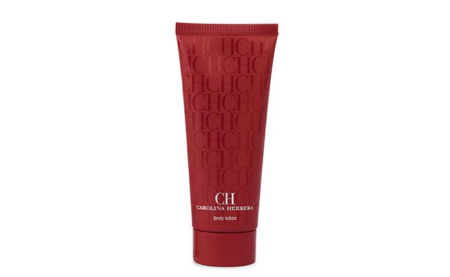 Creme corporal com cheiro Carolina Herrera por R$179,90 na <a href="http://www.thebeautybox.com.br/hidratante-carolina-herrera-ch-body-lotion.htm" target="blank_">The Beauty Box</a>