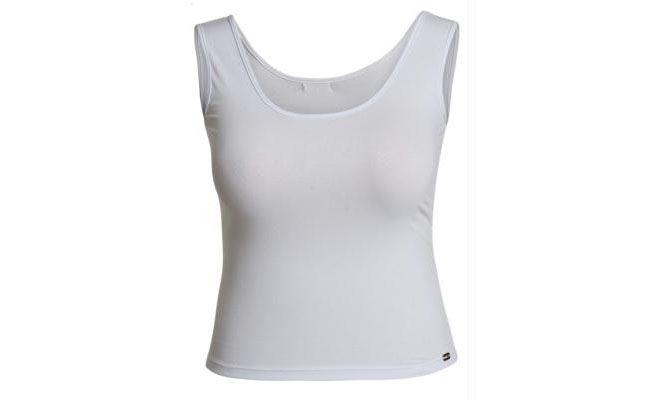 Regata Quintess por R$19,99 na <a href="http://www.posthaus.com.br/moda/regata-basica-branca_art84084.html" target="blank_">Posthaus</a>
