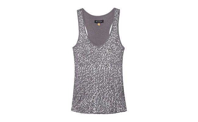 Regata 2nd Floor por R$173 na <a href="http://www.oqvestir.com.br/regata-flame-paete---cinza-42115.aspx/p" target="blank_">OQVestir</a>