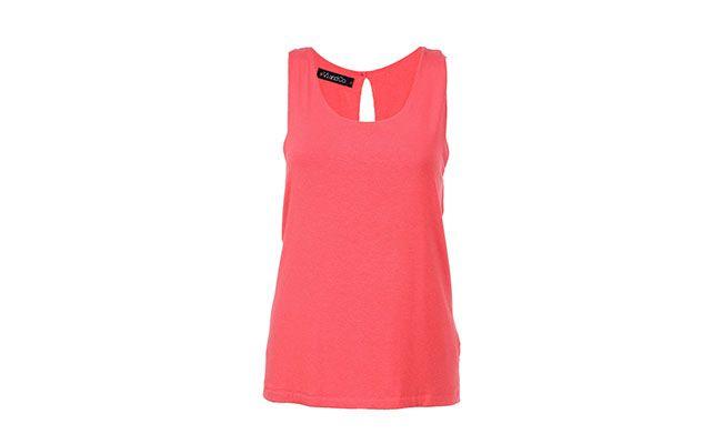 Regata Vi and Co por R$44,80 na <a href="http://www.theboutique.com.br/Regatas/regata-v-costas-rosa-vi-and-co-7596.html" target="blank_">The Boutique</a>