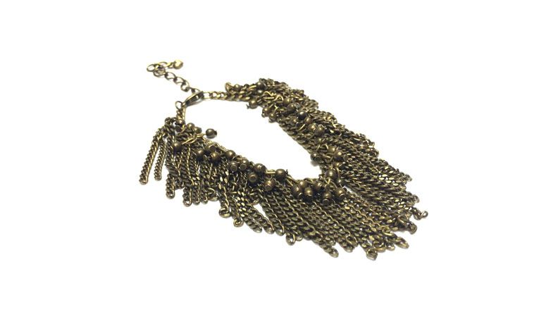 Pulseira Elo 7 por R$29,90 na <a href="http://www.elo7.com.br/pulseira-franjas-ouro-velho-ps239/dp/444EF8#df=d&uso=o&pso=up&osbt=b-o&srq=0&sv=0" target="blank_">Elo 7</a>