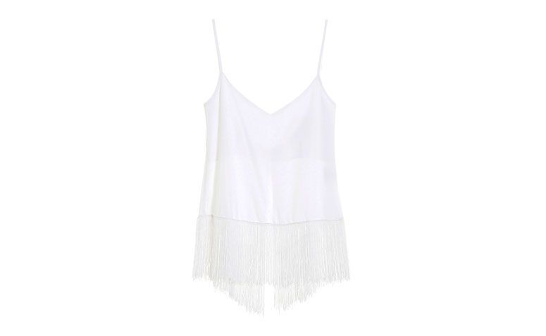 Regata Pat Pat's por R$255,50 na <a href="http://www.gallerist.com.br/regata-pat-pat%C2%B4s-franja-7665.aspx/p" target="blank_">Gallerist</a>