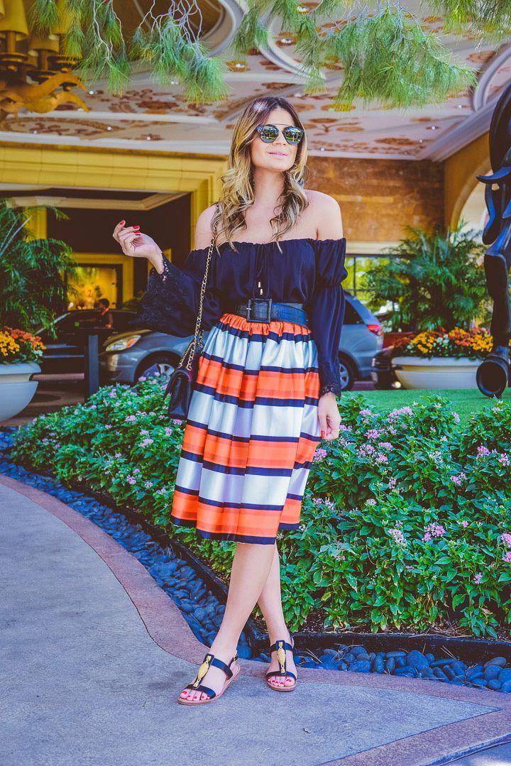 Foto: Reprodução / <a href="http://www.blogdathassia.com.br/br/2014/08/06/thassiaemvegas-look-listras/#post" target="_blank">Blog da Thássia</a>