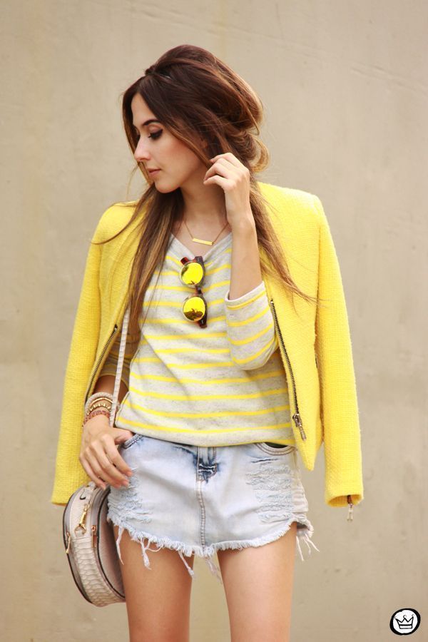 Foto: Reprodução / <a href="http://fashioncoolture.com.br/2014/12/02/vert-tenis-gap-striped-jumper-denim-skirt/ " target="_blank">Fashion Coolture</a>