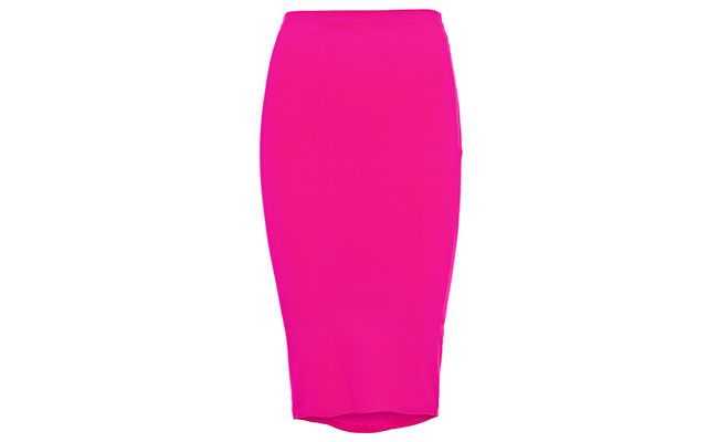 Saia midi justa Colcci por R$104 na <a href="http://www.dafiti.com.br/Saia-Colcci-Midi-Hear-Me-Rosa-1491692.html" target="blank_">Dafiti</a>