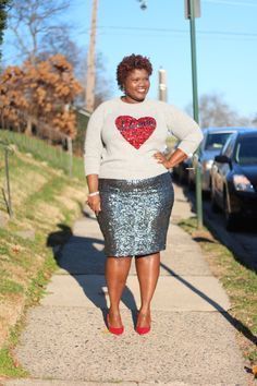 Foto: Reprodução / <a href="http://grownandcurvywoman.com/2015/12/28/more-sequins-please/" target="_blank">Grown and Curvy Woman</a>