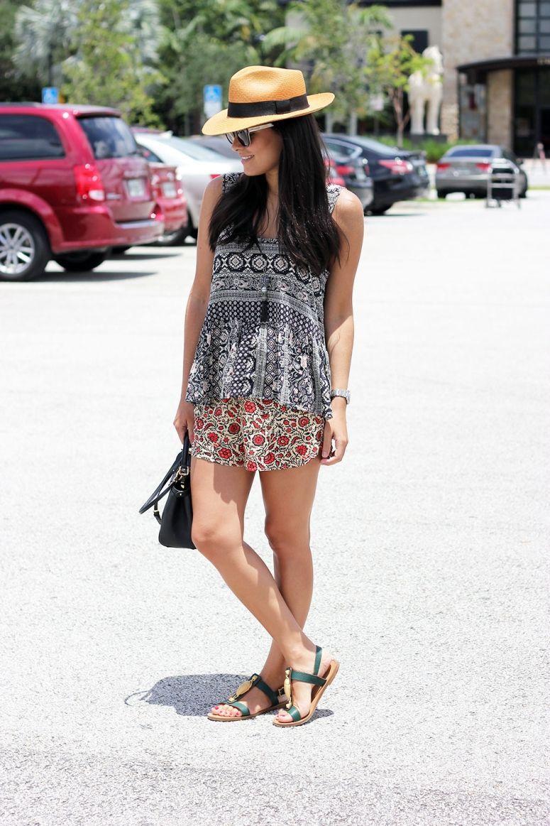Foto: Reprodução / <a href="http://www.blogdamariah.com.br/index.php/2014/07/look-do-dia-boho/" target="_blank">Blog da Mariah</a>