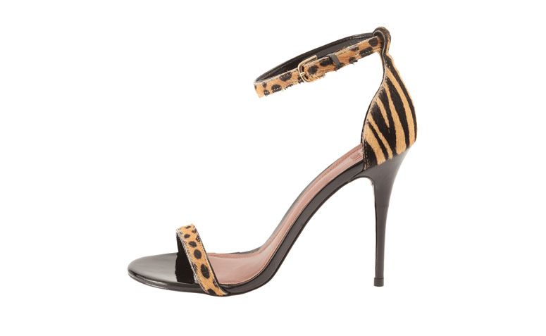 Sandália My Shoes por R$114 na <a href="http://www.oqvestir.com.br/sandalia-my-shoes-animal-print-59988.aspx/p" target="blank_">Oqvestir</a>