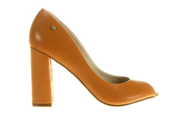 Peep Toe Capodarte por R$289,90 na <a href="http://ad.zanox.com/ppc/?29468868C78466345&ulp=[[http://www.zattini.com.br/produto/peep-toe-capodarte-salto-grosso-basico-E51-0264-219?]]" target="blank_">Zattini</a>