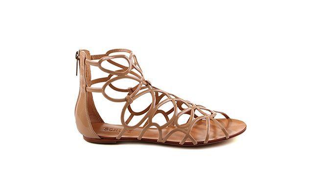 Flache Sandalen für $ 350 an Schutz
