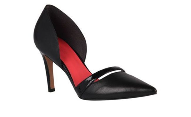 Scarpin Preto aberto por R$219,90 na <a href="http://www.shoestock.com.br/scarpin-couro-verniz-preto-1708091500001/p" target="blank_">Shoestock</a>